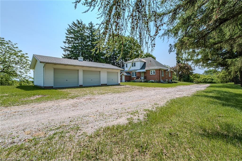 573 Highway 6 Property Photo 43