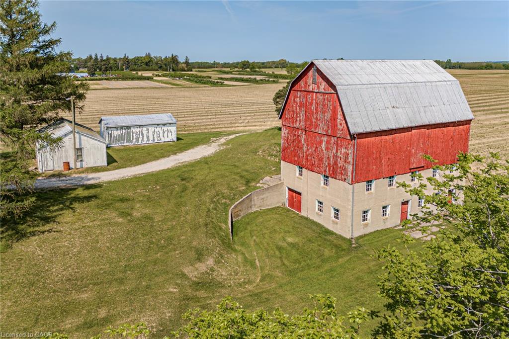 573 Highway 6 Property Photo 48