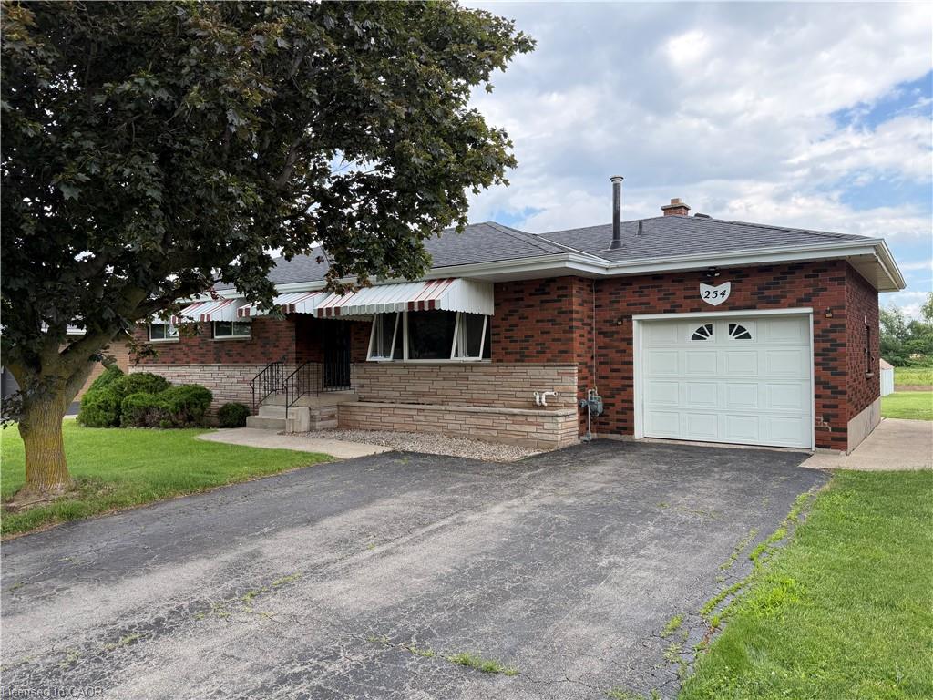 254 Jones Road Property Photo 2