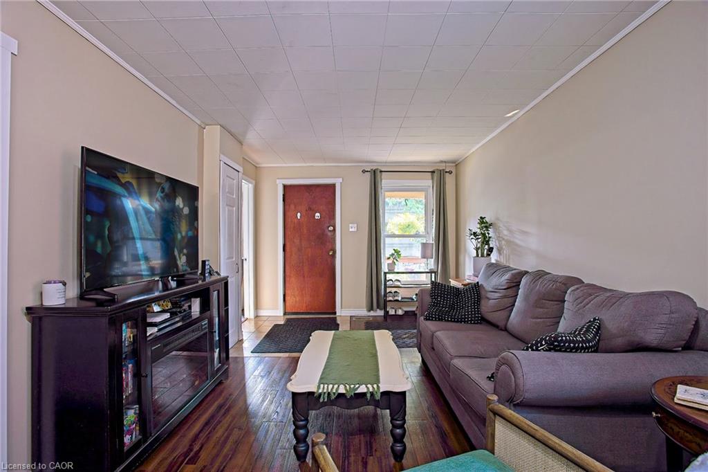 34 Poplar Avenue Property Photo 6