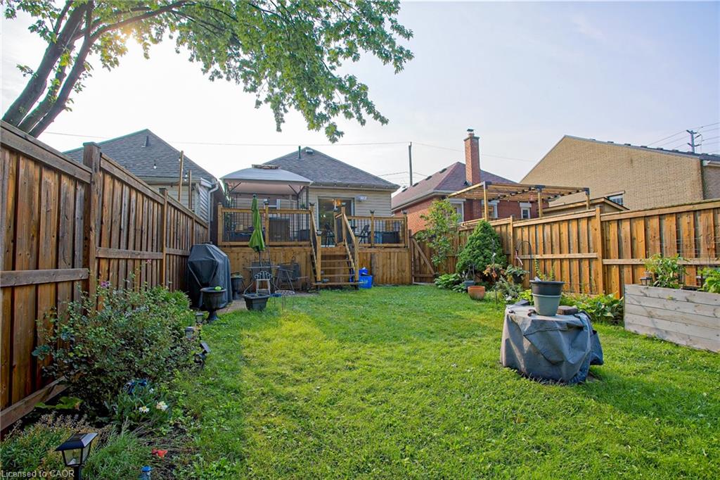 34 Poplar Avenue Property Photo 18