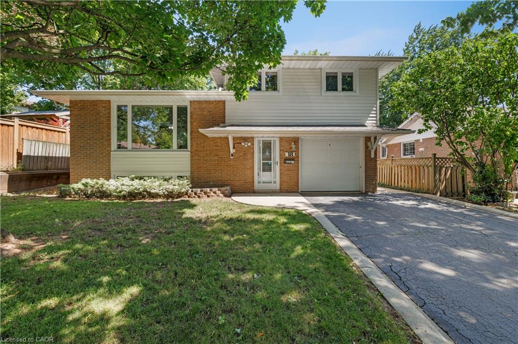18 Osborne Crescent Property Photo 1