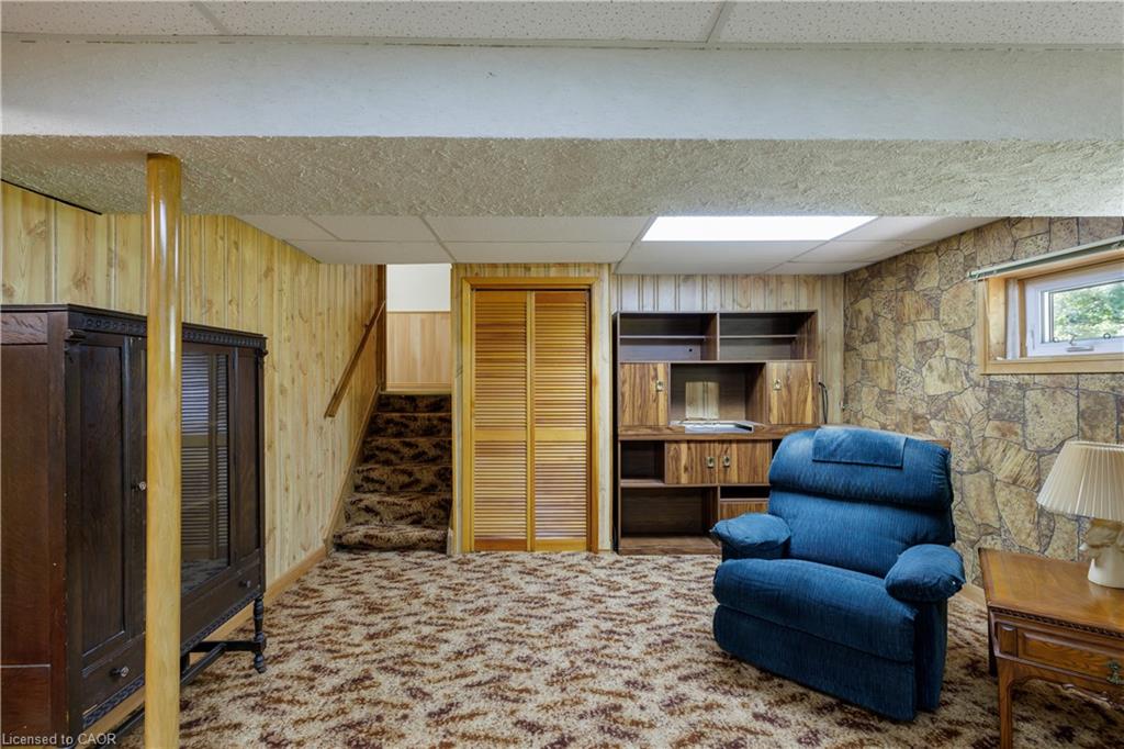 18 Osborne Crescent Property Photo 21