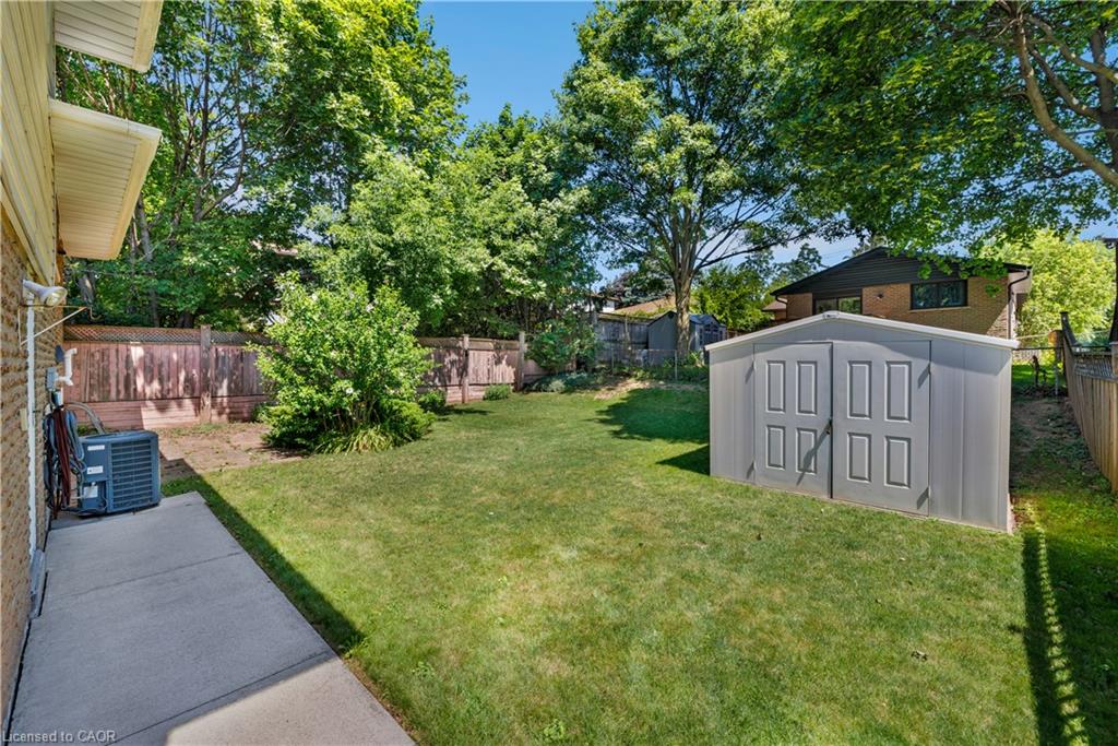 18 Osborne Crescent Property Photo 24