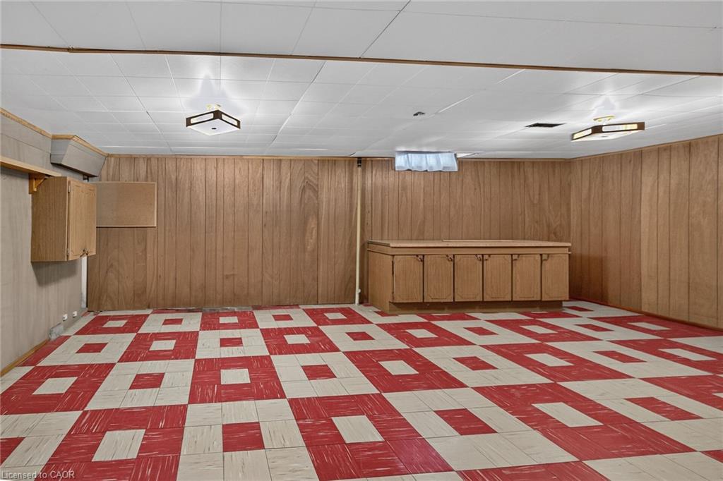 70 Bishopsgate Avenue Property Photo 21