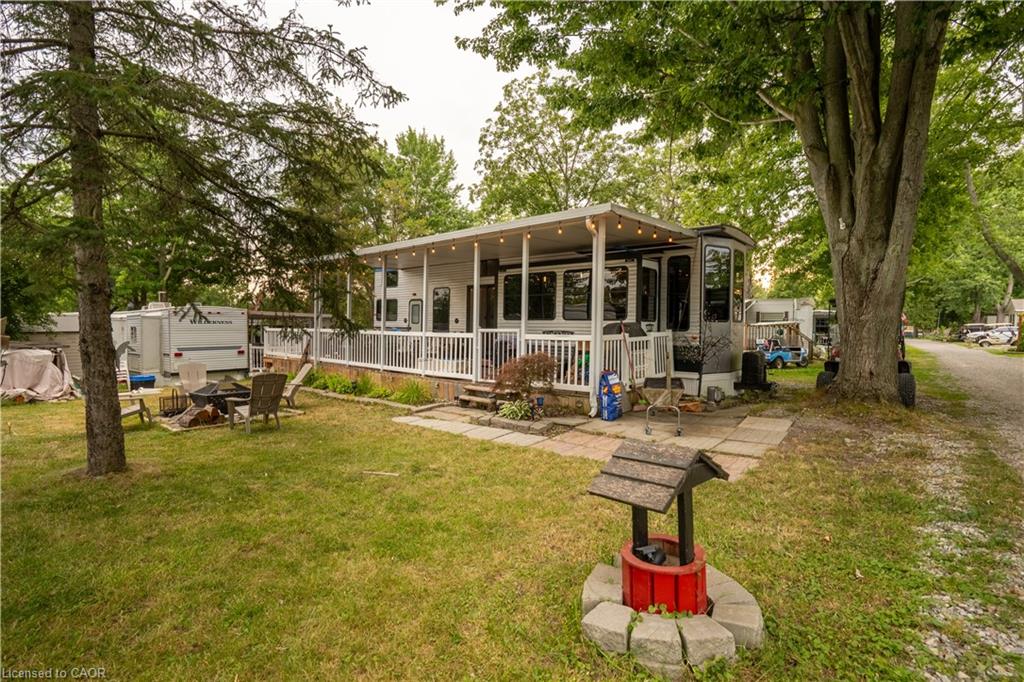 35-1001 Haldimand Road Property Photo 1