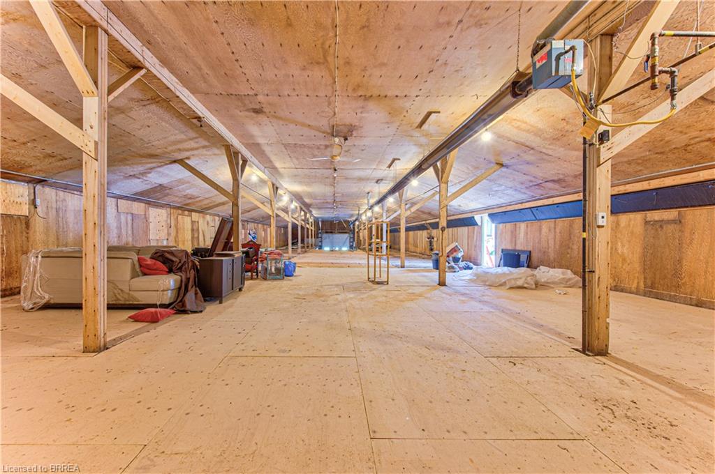 434 Lynden Road Property Photo 4