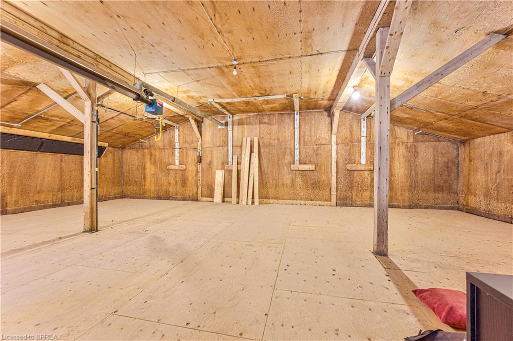 434 Lynden Road Property Photo 8