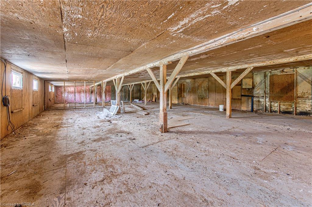 428 Lynden Road Property Photo 4