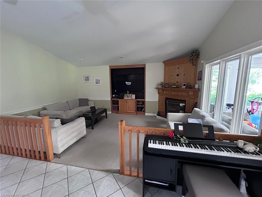 7594 Canterbury Crescent Property Photo 23
