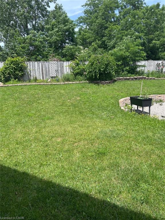 7594 Canterbury Crescent Property Photo 41