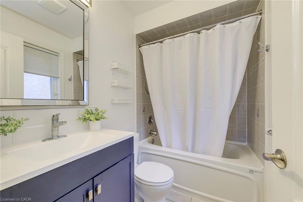 2380 Woodcrest Drive Property Photo 36