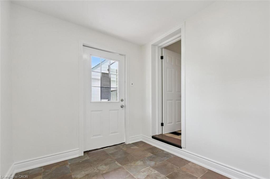65 Stevenson Street N Property Photo 7