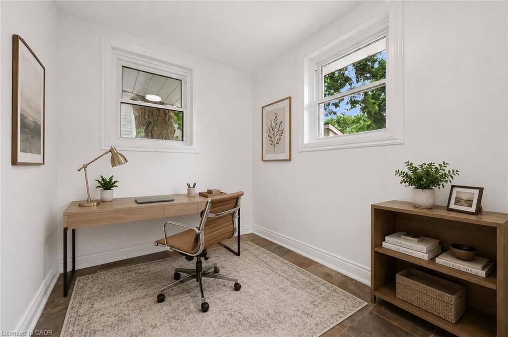 65 Stevenson Street N Property Photo 9