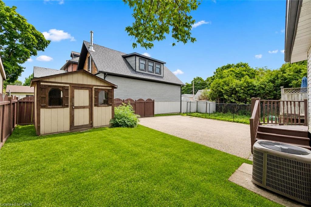 65 Stevenson Street N Property Photo 16