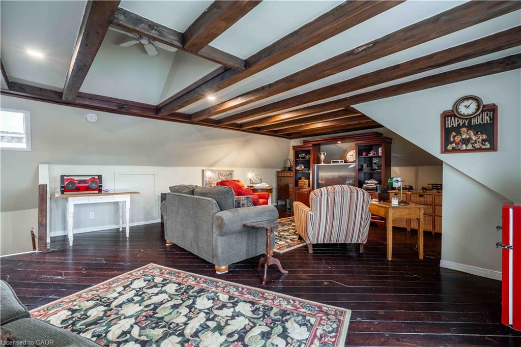 99 Argyle Street N Property Photo 35