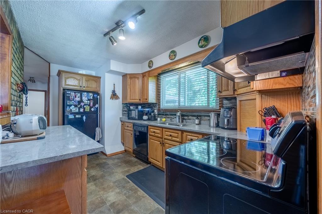78 Parker Drive Property Photo 8