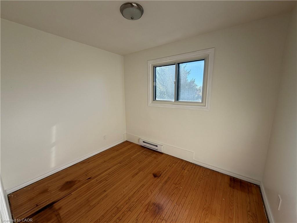 9-416 Lancaster Street W Property Photo 9