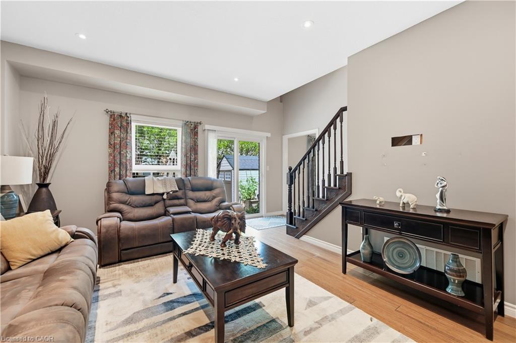 10 Kopperfield Lane Property Photo 16