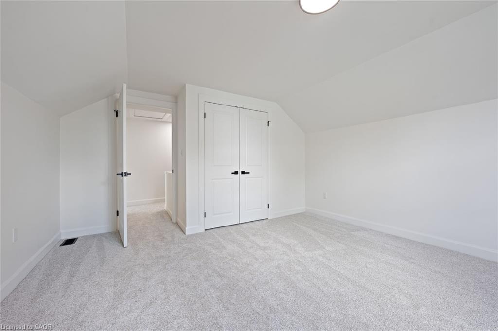 471 Lynedoch Road Property Photo 26