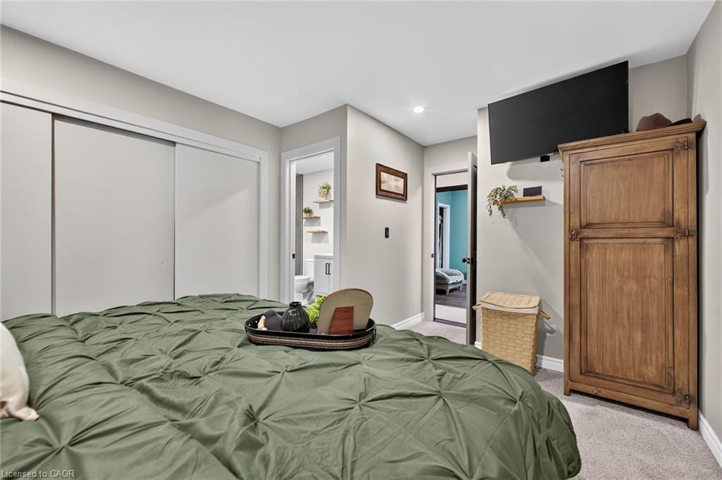 7079 Rainham Road Property Photo 19