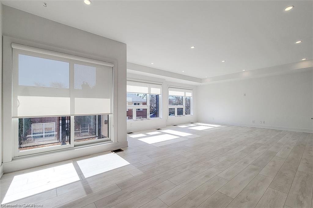 2-5451 Lakeshore Road Property Photo 15