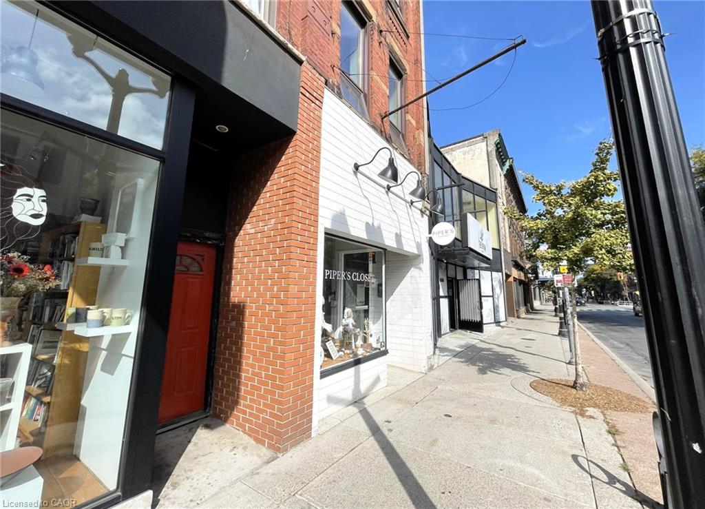 133 James Street N Property Photo 5