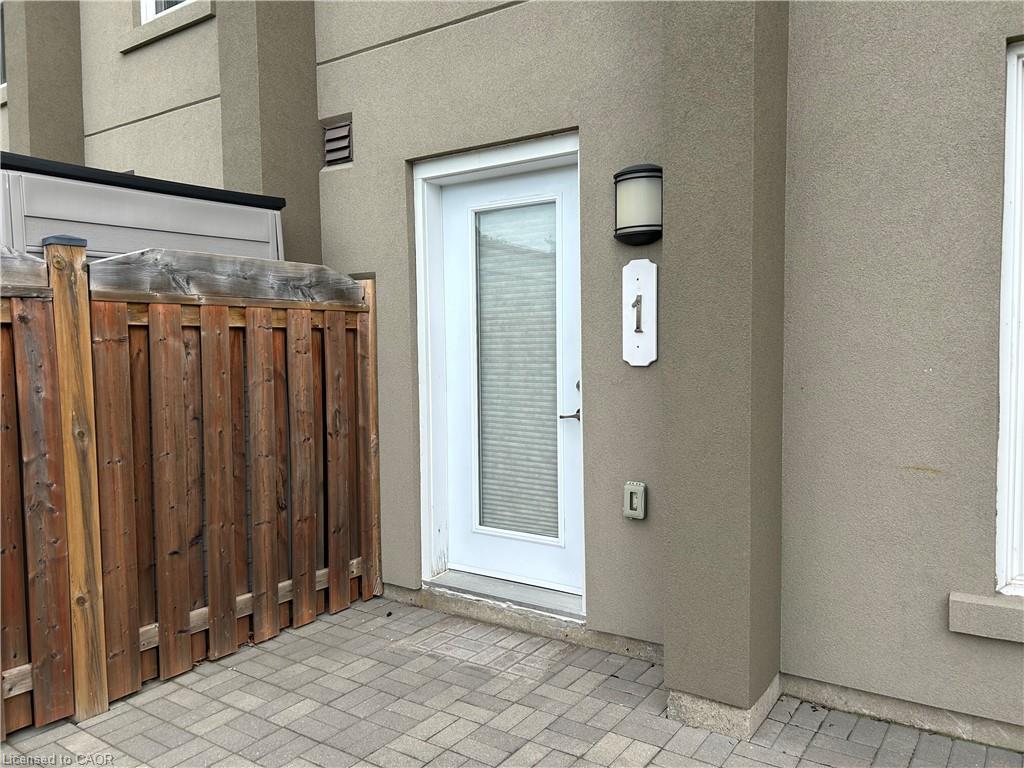 1-992 Windham Centre Road Property Photo 3