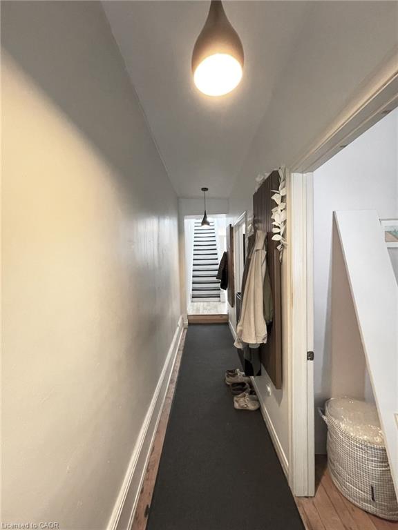133 James Street N Property Photo 15
