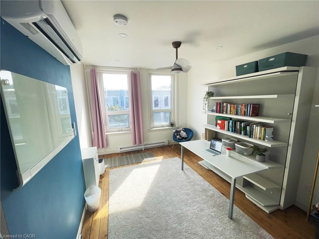 133 James Street N Property Photo 25