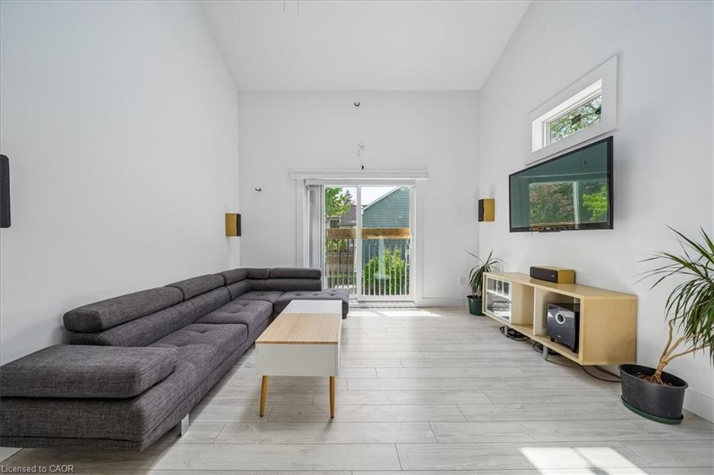 1168 Canterbury Road Property Photo 17