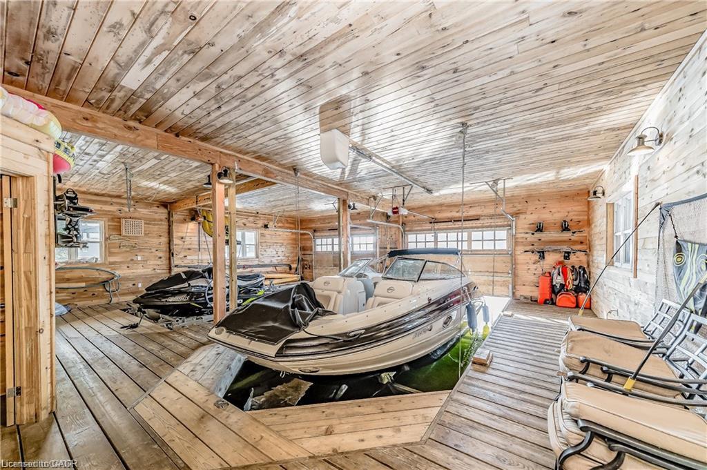 10-1347 Rosseau Road Property Photo 7