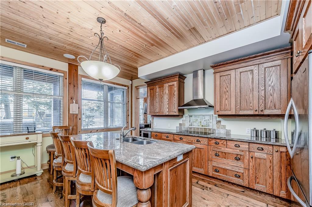 10-1347 Rosseau Road Property Photo 21
