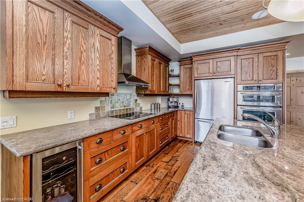 10-1347 Rosseau Road Property Photo 23