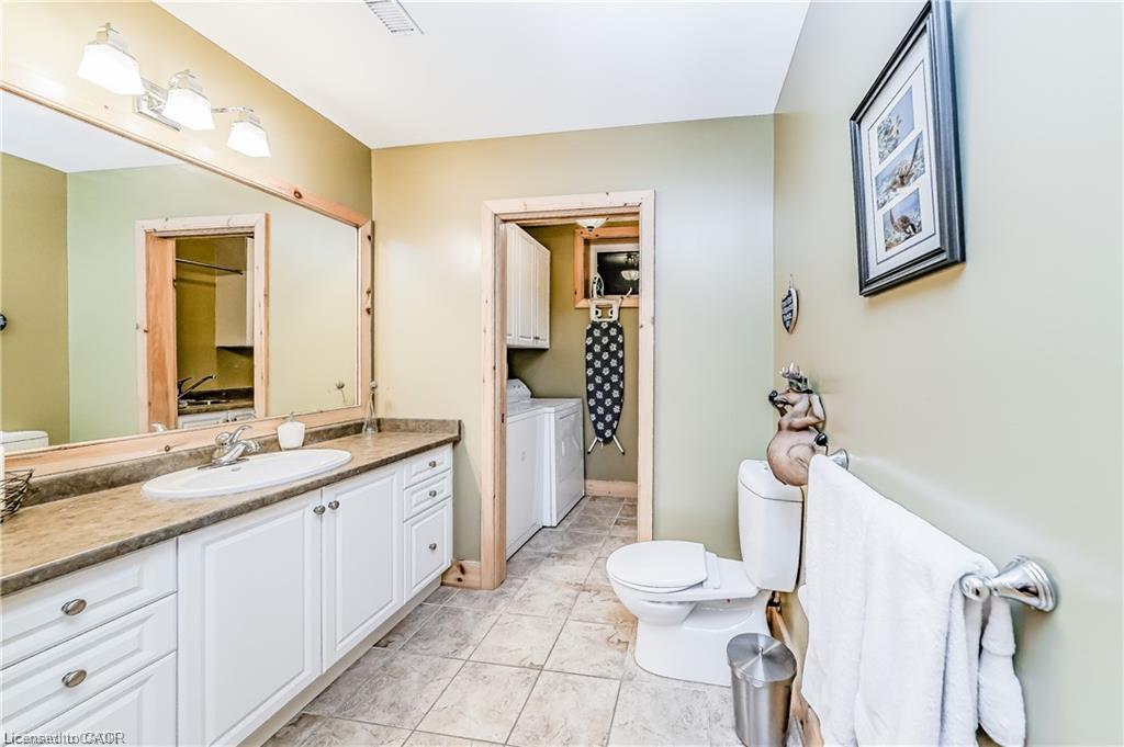10-1347 Rosseau Road Property Photo 31