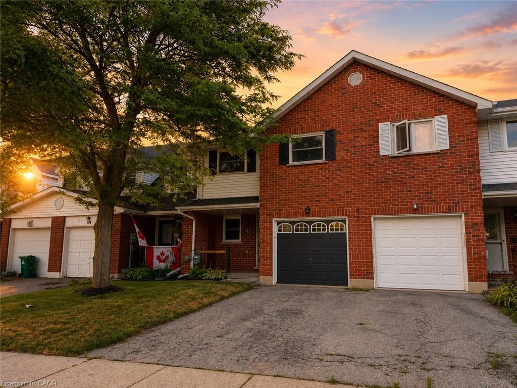 41 Edgemere Drive Property Photo 1