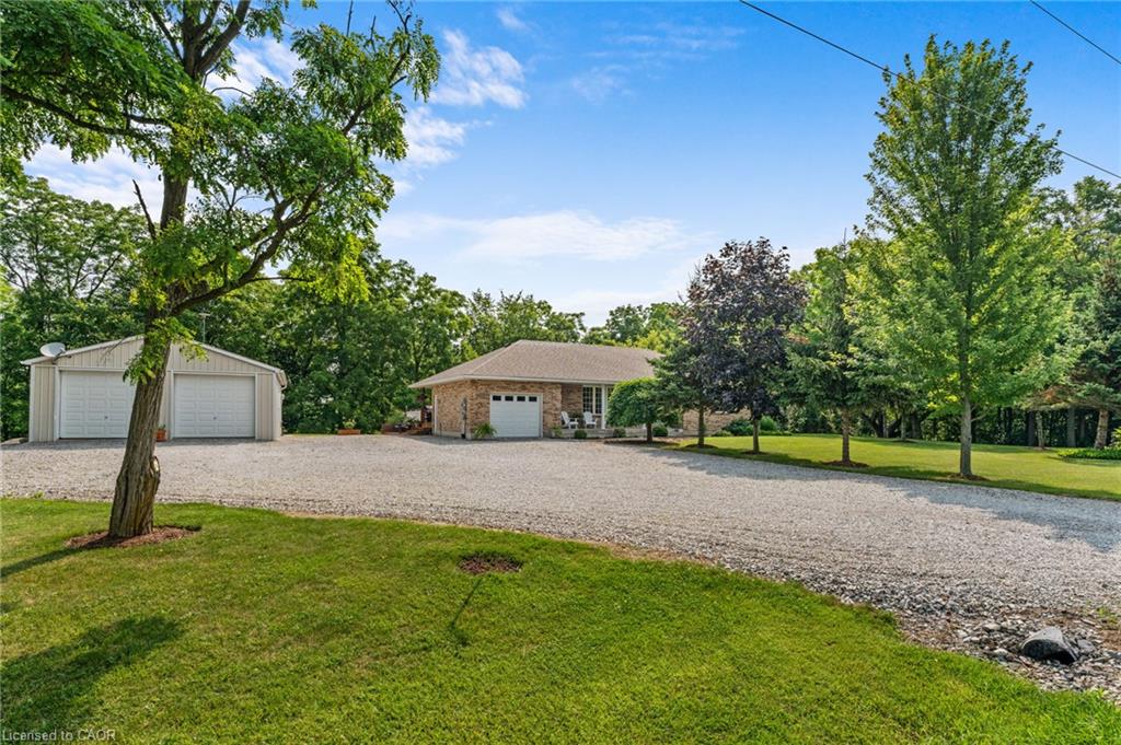 684 Haldimand Rd 70 Property Photo 3