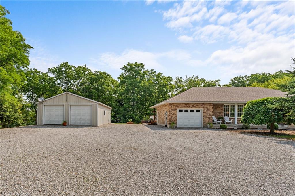 684 Haldimand Rd 70 Property Photo 4