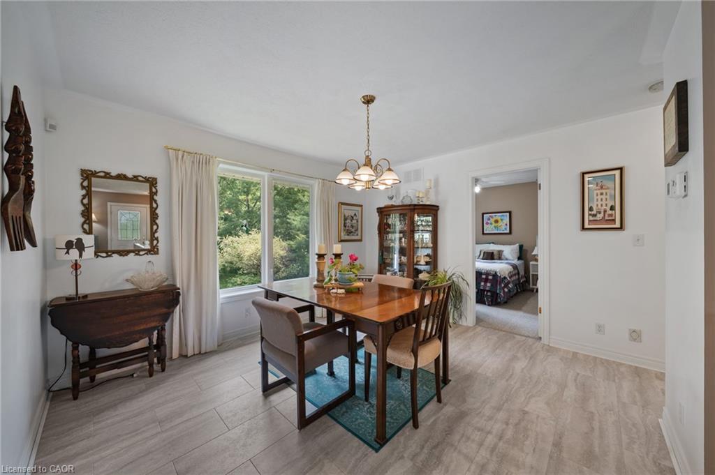 684 Haldimand Rd 70 Property Photo 17