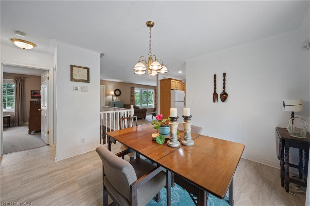 684 Haldimand Rd 70 Property Photo 18