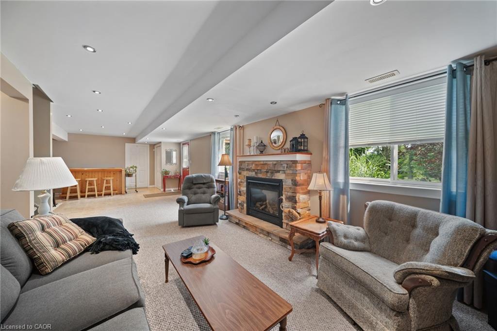 684 Haldimand Rd 70 Property Photo 32