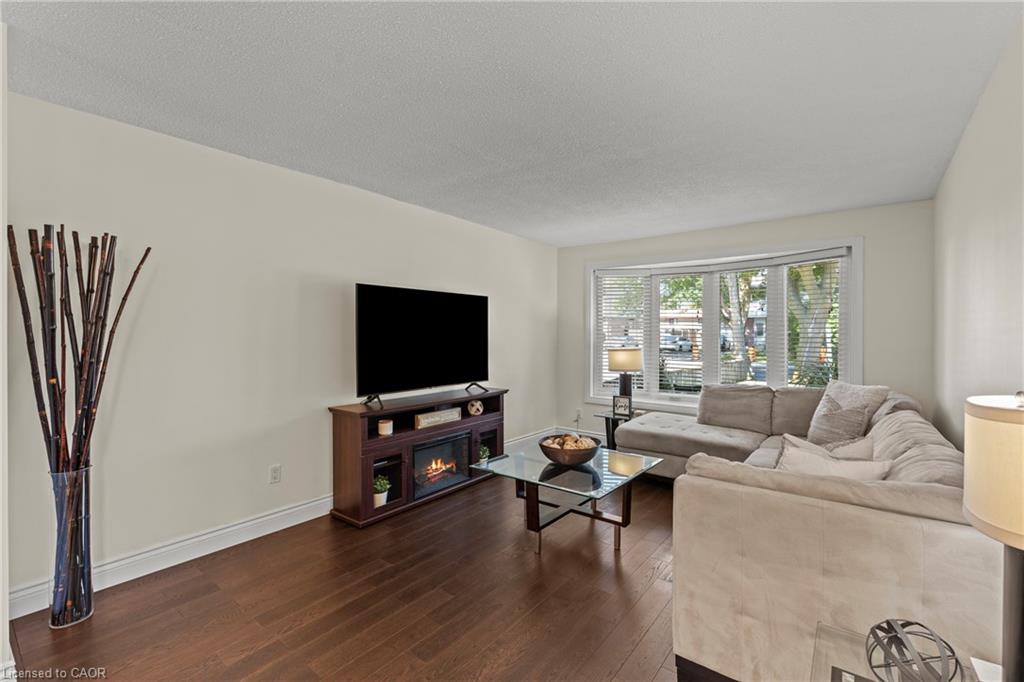 167 Berkindale Drive Property Photo 7