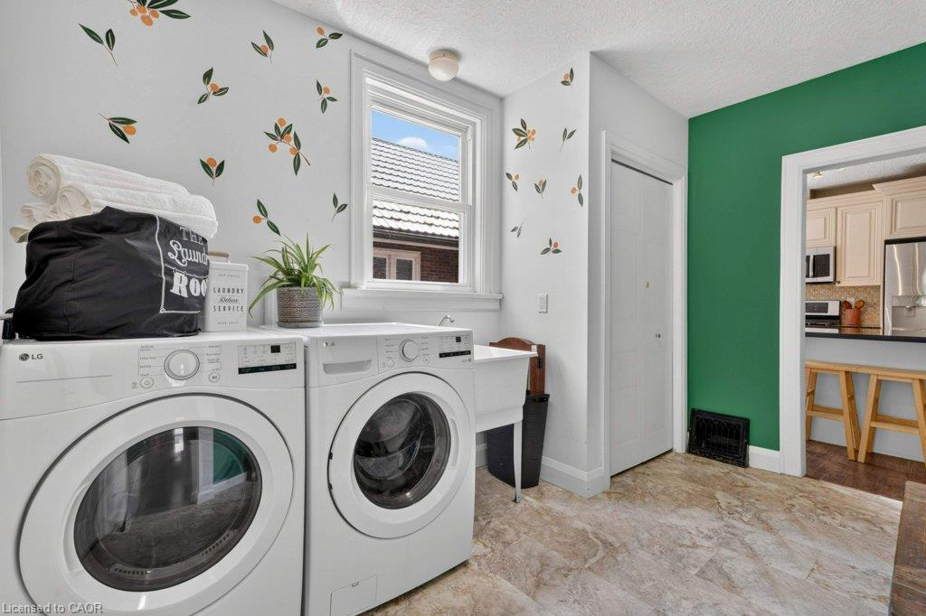 46 Filbert Street Property Photo 15