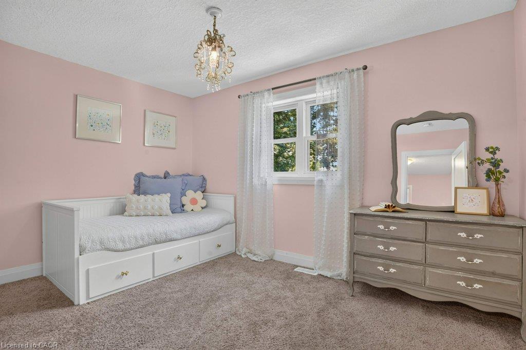 46 Filbert Street Property Photo 27