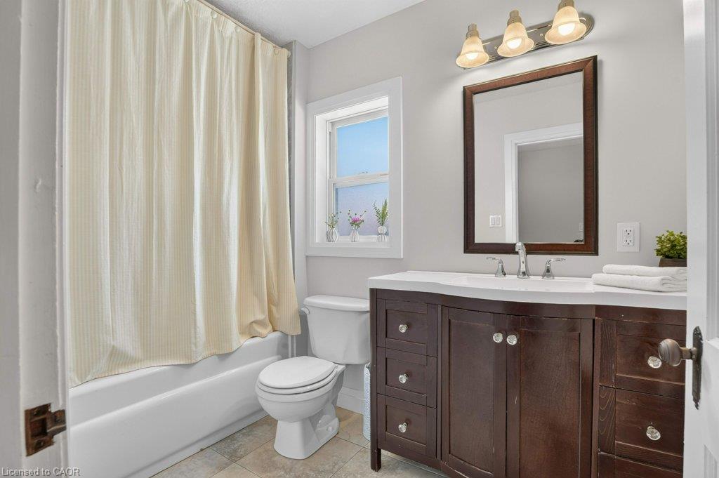 46 Filbert Street Property Photo 29
