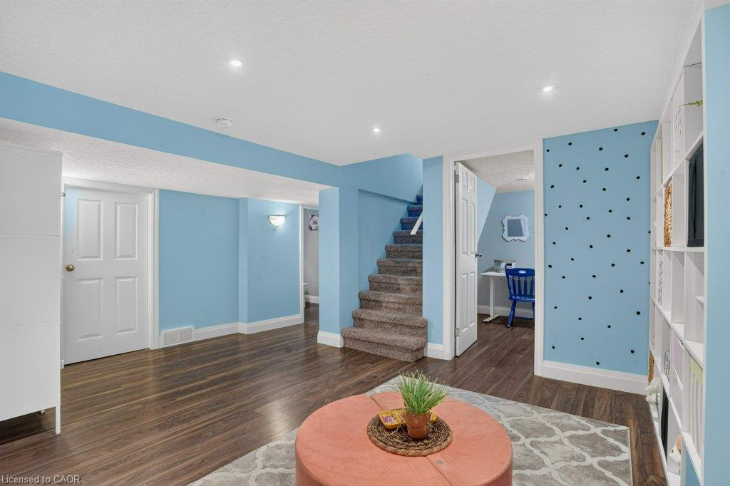 46 Filbert Street Property Photo 30