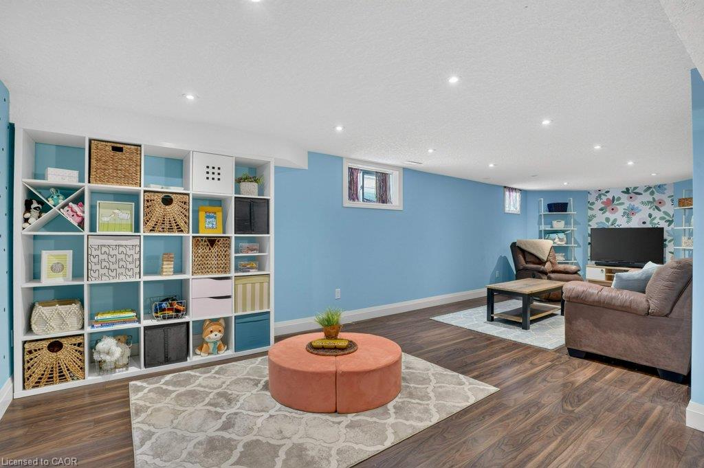 46 Filbert Street Property Photo 31