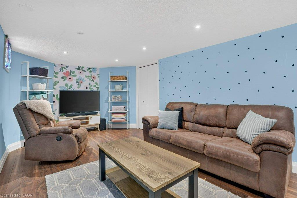46 Filbert Street Property Photo 32
