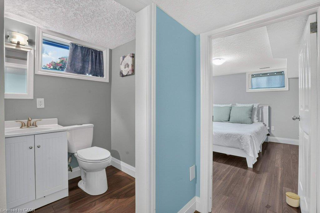 46 Filbert Street Property Photo 35