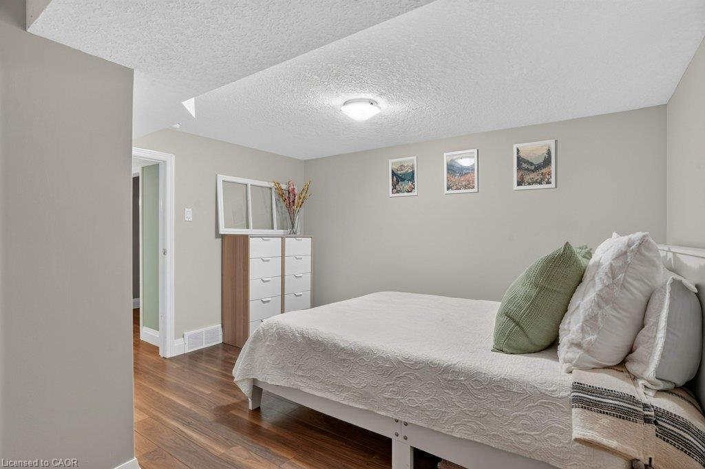 46 Filbert Street Property Photo 38